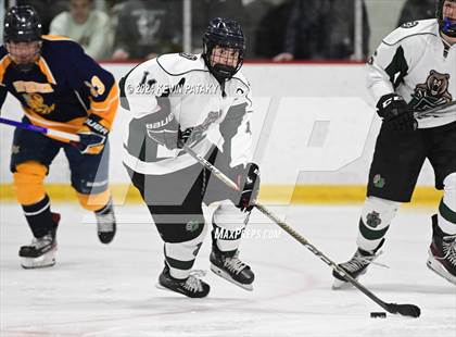 Thumbnail 2 in East Haven vs. Guilford (CIAC DII Quarterfinal) photogallery.