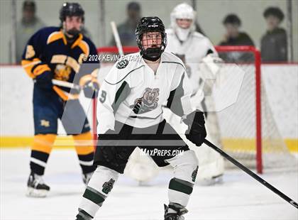 Thumbnail 3 in East Haven vs. Guilford (CIAC DII Quarterfinal) photogallery.