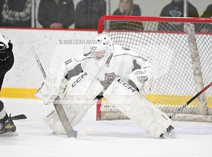 Thumbnail 2 in East Haven vs. Guilford (CIAC DII Quarterfinal) photogallery.