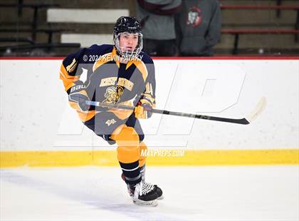 Thumbnail 2 in East Haven vs. Guilford (CIAC DII Quarterfinal) photogallery.