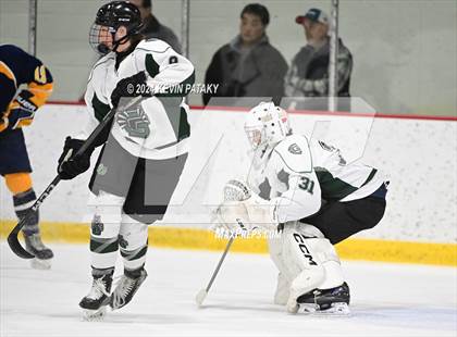 Thumbnail 1 in East Haven vs. Guilford (CIAC DII Quarterfinal) photogallery.