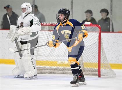 Thumbnail 1 in East Haven vs. Guilford (CIAC DII Quarterfinal) photogallery.