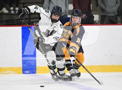 Thumbnail 3 in East Haven vs. Guilford (CIAC DII Quarterfinal) photogallery.