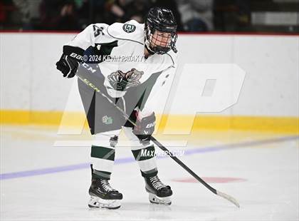 Thumbnail 1 in East Haven vs. Guilford (CIAC DII Quarterfinal) photogallery.