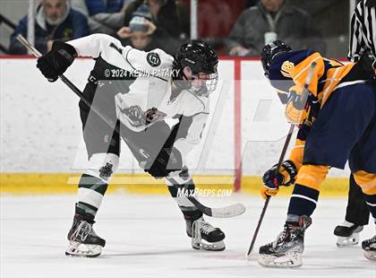 Thumbnail 2 in East Haven vs. Guilford (CIAC DII Quarterfinal) photogallery.