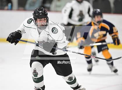 Thumbnail 3 in East Haven vs. Guilford (CIAC DII Quarterfinal) photogallery.