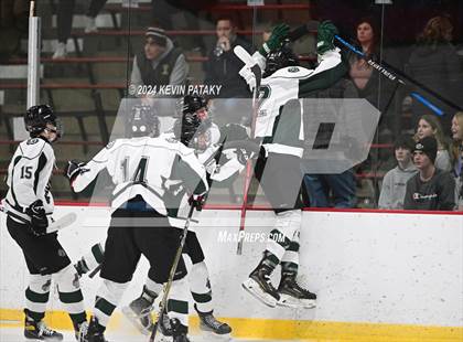 Thumbnail 3 in East Haven vs. Guilford (CIAC DII Quarterfinal) photogallery.