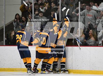 Thumbnail 2 in East Haven vs. Guilford (CIAC DII Quarterfinal) photogallery.