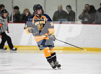 Thumbnail 1 in East Haven vs. Guilford (CIAC DII Quarterfinal) photogallery.