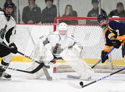 Thumbnail 1 in East Haven vs. Guilford (CIAC DII Quarterfinal) photogallery.