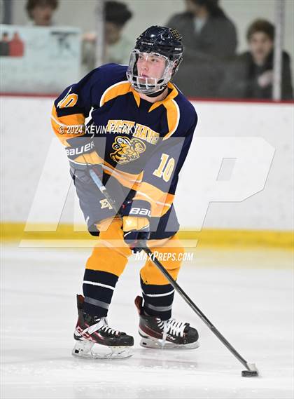 Thumbnail 2 in East Haven vs. Guilford (CIAC DII Quarterfinal) photogallery.