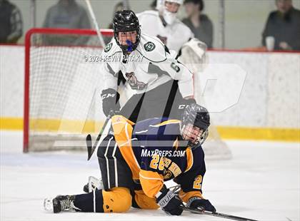 Thumbnail 3 in East Haven vs. Guilford (CIAC DII Quarterfinal) photogallery.
