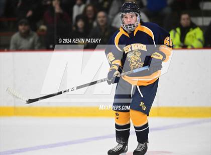 Thumbnail 3 in East Haven vs. Guilford (CIAC DII Quarterfinal) photogallery.