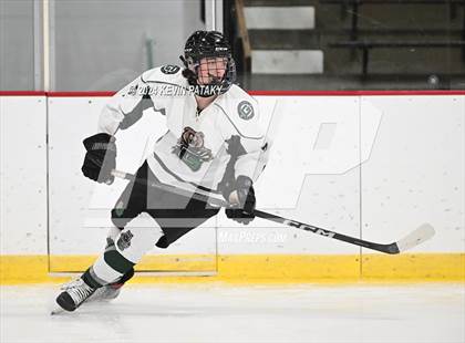 Thumbnail 1 in East Haven vs. Guilford (CIAC DII Quarterfinal) photogallery.