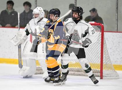 Thumbnail 2 in East Haven vs. Guilford (CIAC DII Quarterfinal) photogallery.
