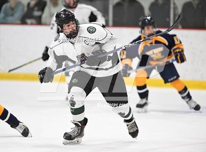 Thumbnail 1 in East Haven vs. Guilford (CIAC DII Quarterfinal) photogallery.