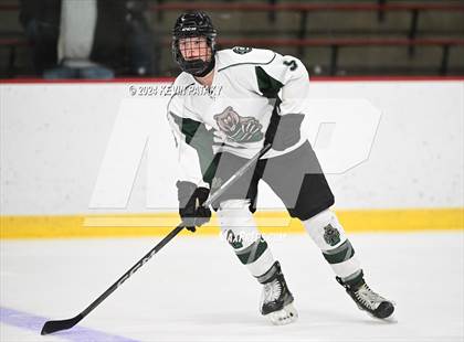 Thumbnail 3 in East Haven vs. Guilford (CIAC DII Quarterfinal) photogallery.