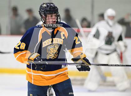 Thumbnail 3 in East Haven vs. Guilford (CIAC DII Quarterfinal) photogallery.