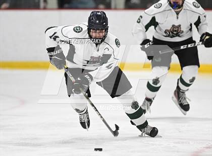 Thumbnail 1 in East Haven vs. Guilford (CIAC DII Quarterfinal) photogallery.