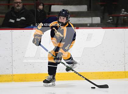 Thumbnail 1 in East Haven vs. Guilford (CIAC DII Quarterfinal) photogallery.