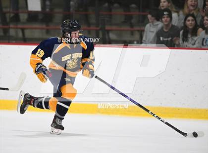 Thumbnail 1 in East Haven vs. Guilford (CIAC DII Quarterfinal) photogallery.