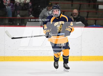 Thumbnail 1 in East Haven vs. Guilford (CIAC DII Quarterfinal) photogallery.