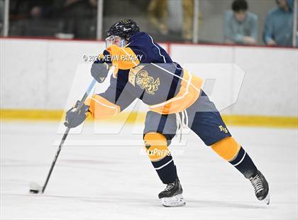 Thumbnail 3 in East Haven vs. Guilford (CIAC DII Quarterfinal) photogallery.
