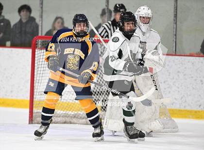 Thumbnail 3 in East Haven vs. Guilford (CIAC DII Quarterfinal) photogallery.