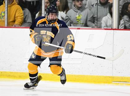Thumbnail 2 in East Haven vs. Guilford (CIAC DII Quarterfinal) photogallery.