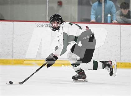 Thumbnail 3 in East Haven vs. Guilford (CIAC DII Quarterfinal) photogallery.
