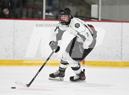 Thumbnail 3 in East Haven vs. Guilford (CIAC DII Quarterfinal) photogallery.