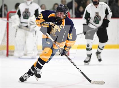 Thumbnail 2 in East Haven vs. Guilford (CIAC DII Quarterfinal) photogallery.