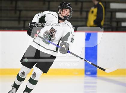 Thumbnail 3 in East Haven vs. Guilford (CIAC DII Quarterfinal) photogallery.
