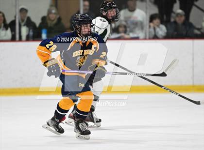Thumbnail 2 in East Haven vs. Guilford (CIAC DII Quarterfinal) photogallery.