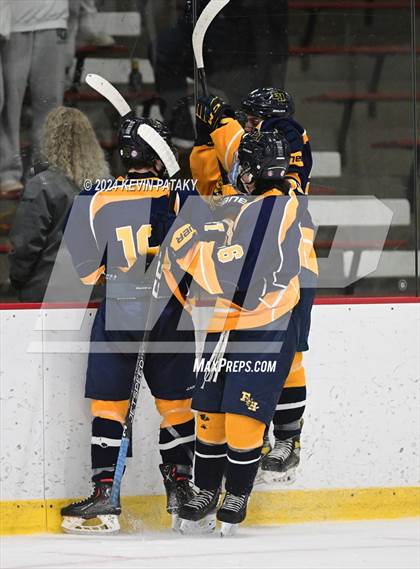 Thumbnail 2 in East Haven vs. Guilford (CIAC DII Quarterfinal) photogallery.
