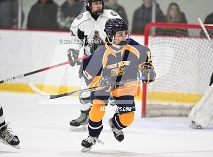 Thumbnail 3 in East Haven vs. Guilford (CIAC DII Quarterfinal) photogallery.