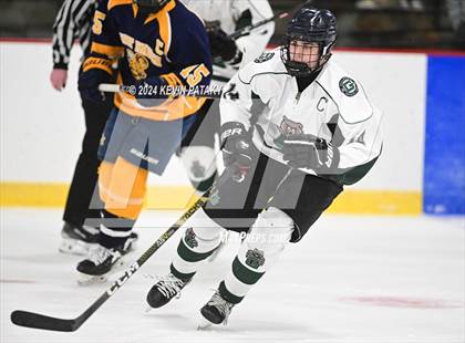Thumbnail 3 in East Haven vs. Guilford (CIAC DII Quarterfinal) photogallery.