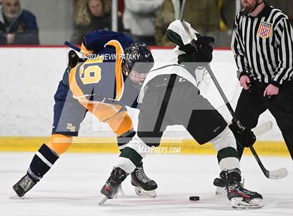 Thumbnail 2 in East Haven vs. Guilford (CIAC DII Quarterfinal) photogallery.