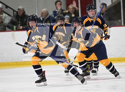 Thumbnail 3 in East Haven vs. Guilford (CIAC DII Quarterfinal) photogallery.