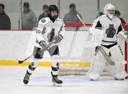 Thumbnail 3 in East Haven vs. Guilford (CIAC DII Quarterfinal) photogallery.