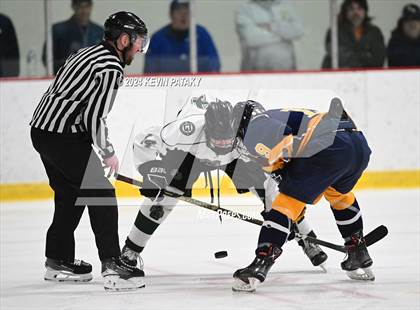 Thumbnail 3 in East Haven vs. Guilford (CIAC DII Quarterfinal) photogallery.