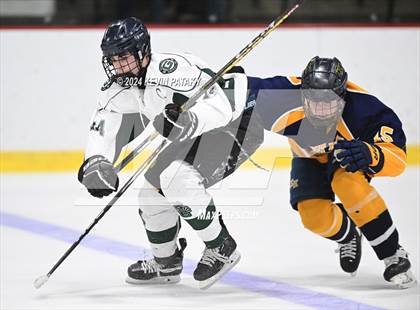 Thumbnail 3 in East Haven vs. Guilford (CIAC DII Quarterfinal) photogallery.