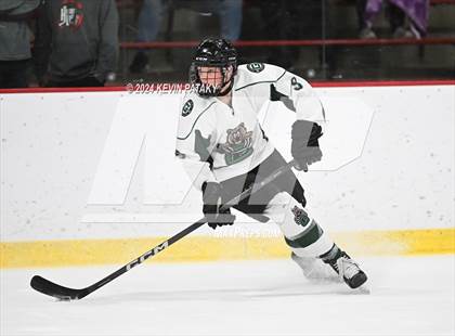 Thumbnail 1 in East Haven vs. Guilford (CIAC DII Quarterfinal) photogallery.