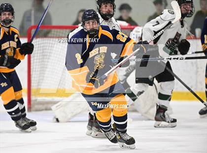 Thumbnail 1 in East Haven vs. Guilford (CIAC DII Quarterfinal) photogallery.
