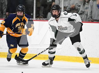 Thumbnail 2 in East Haven vs. Guilford (CIAC DII Quarterfinal) photogallery.