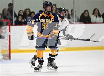 Thumbnail 3 in East Haven vs. Guilford (CIAC DII Quarterfinal) photogallery.
