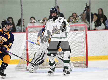 Thumbnail 3 in East Haven vs. Guilford (CIAC DII Quarterfinal) photogallery.