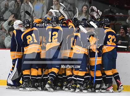 Thumbnail 2 in East Haven vs. Guilford (CIAC DII Quarterfinal) photogallery.