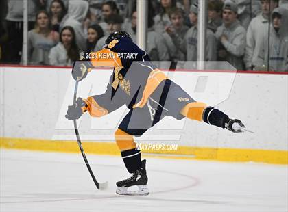 Thumbnail 2 in East Haven vs. Guilford (CIAC DII Quarterfinal) photogallery.