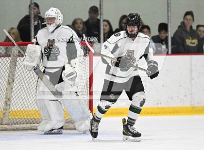 Thumbnail 1 in East Haven vs. Guilford (CIAC DII Quarterfinal) photogallery.